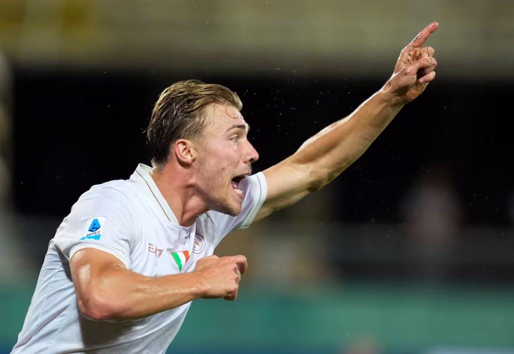 Serie A Showdown: Napoli Hunt Victory, Pisa Look for Miracle!