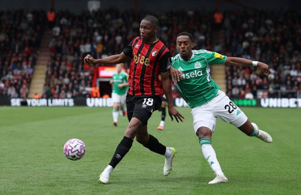 Howe Holds Firm: Newcastle Grind Out Draw at Bournemouth
