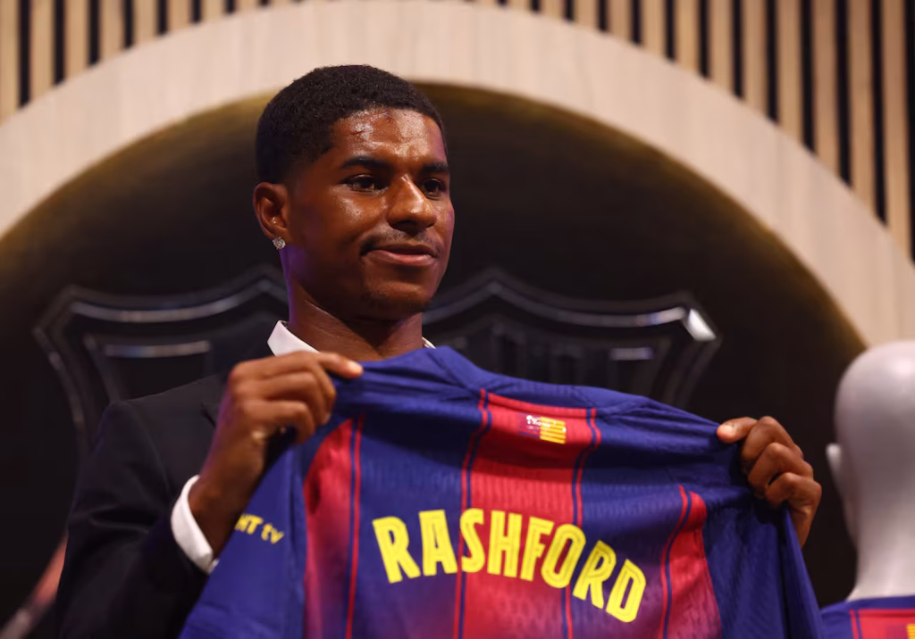 Barcelona Shake Up Squad as New Stars Arrive and Veterans Depart Barcelona Shake Up Squad as New Stars Arrive and Veterans Depart
