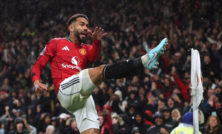 Red Storm: United Sink Chelsea in Rain-Soaked Battle
