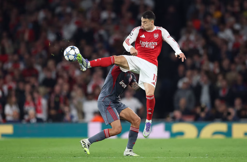 Fortress Emirates: Arsenal too strong again Fortress Emirates: Arsenal too strong again