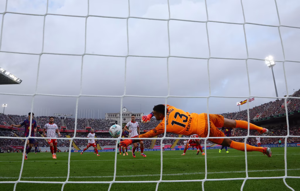 አራውሆባርሳንበ93ኛውደቂቃአዳነ! አራውሆባርሳንበ93ኛውደቂቃአዳነ!