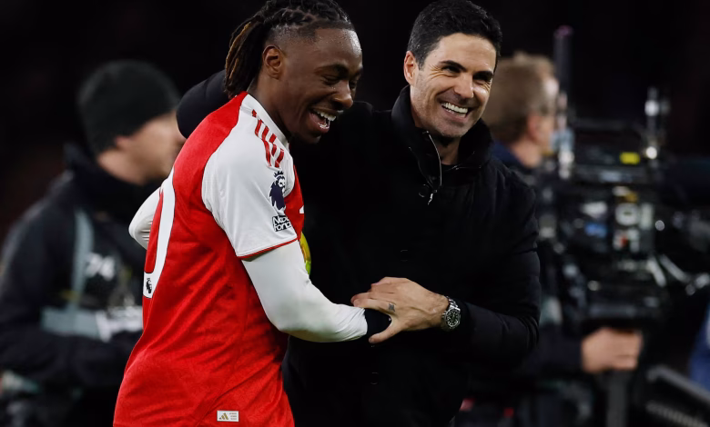 Eze Hits Stunning Hat-Trick as Arsenal Destroy Spurs in North London Derby