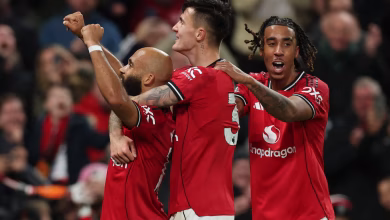 Manchester United Aim to Extend Dominant Record Against Everton