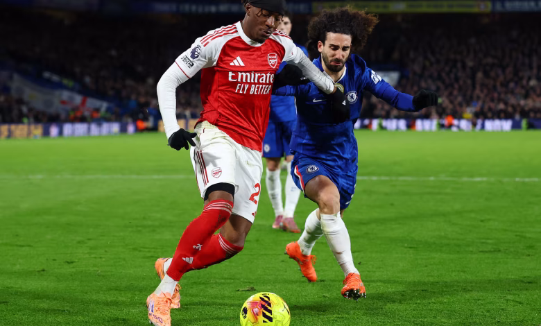 Arsenal Drop Points as 10-Man Chelsea Hold On