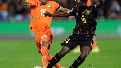 አማድ ደምቁዋል ፣ ግዙፎቹ ለአፍሪካ ዋንጫ እርስ በርስ በመጣጣላቸው ጨዋታው በግርግር ተጠናቀቀ።