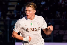 ሆይሉንድ በፈጠረው ትርምስ ናፖሊ በሱፐር ካፑ ጥንካሬውን አሳይቷል