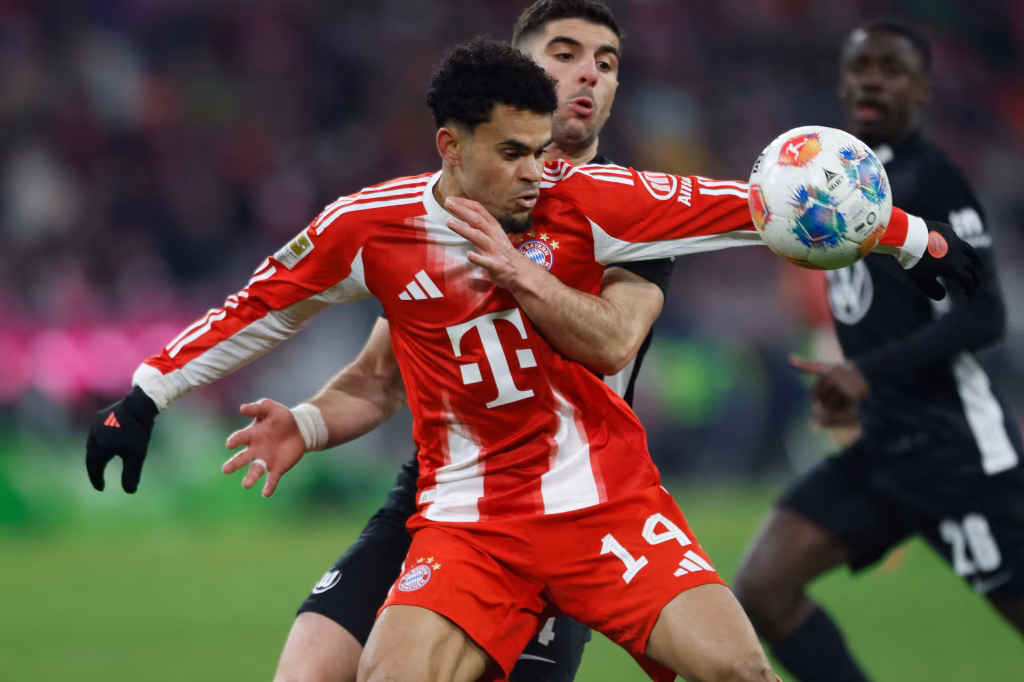 Kane hits 20 as Bayern demolish Wolfsburg in eight-goal rout