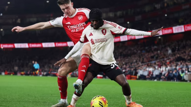 Arsenal Miss Chance to Pull Clear After Goalless Draw With Liverpool