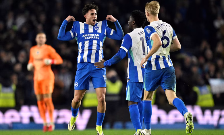 Brighton host struggling rivals Crystal Palace in crucial south coast derby